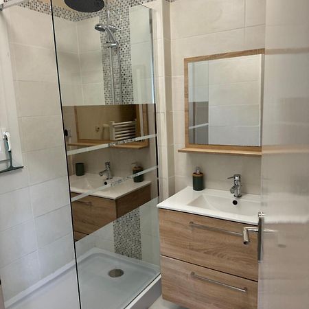 Maison 3Chambres ,Climatisee 尼姆 外观 照片